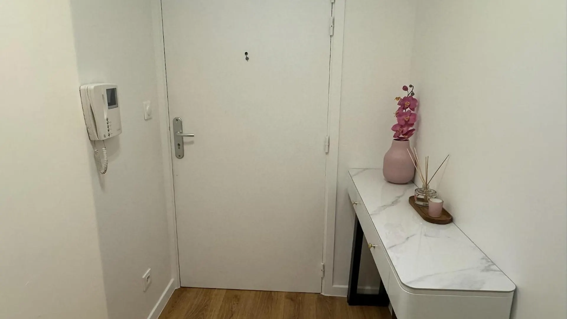 Apartament Beau Studio A Nice Centre